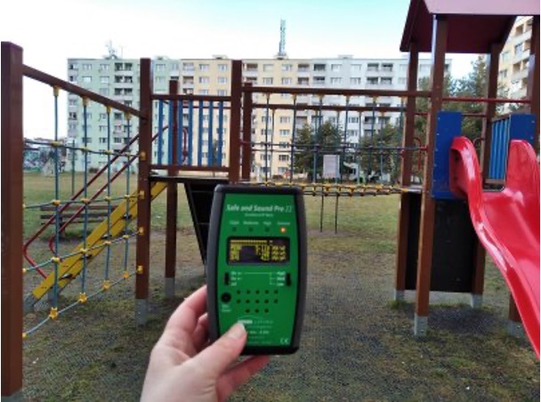 Operator systems on a residential block in Slovak republic