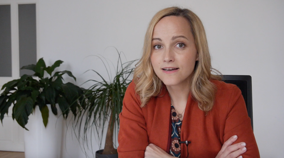 Portrait of Mojca Erman, Legal Expert for the Seek Advice Service of the Forum