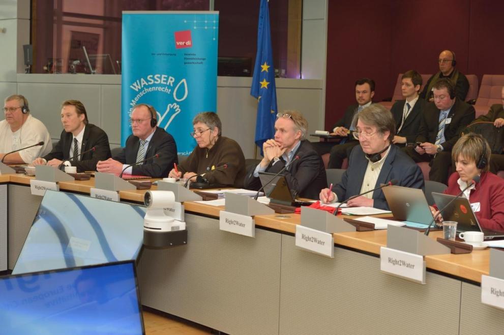 The ECI organisers at the meeting with the European Commission.